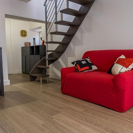 פלרמו Teatro Apartments Mondello מראה חיצוני תמונה