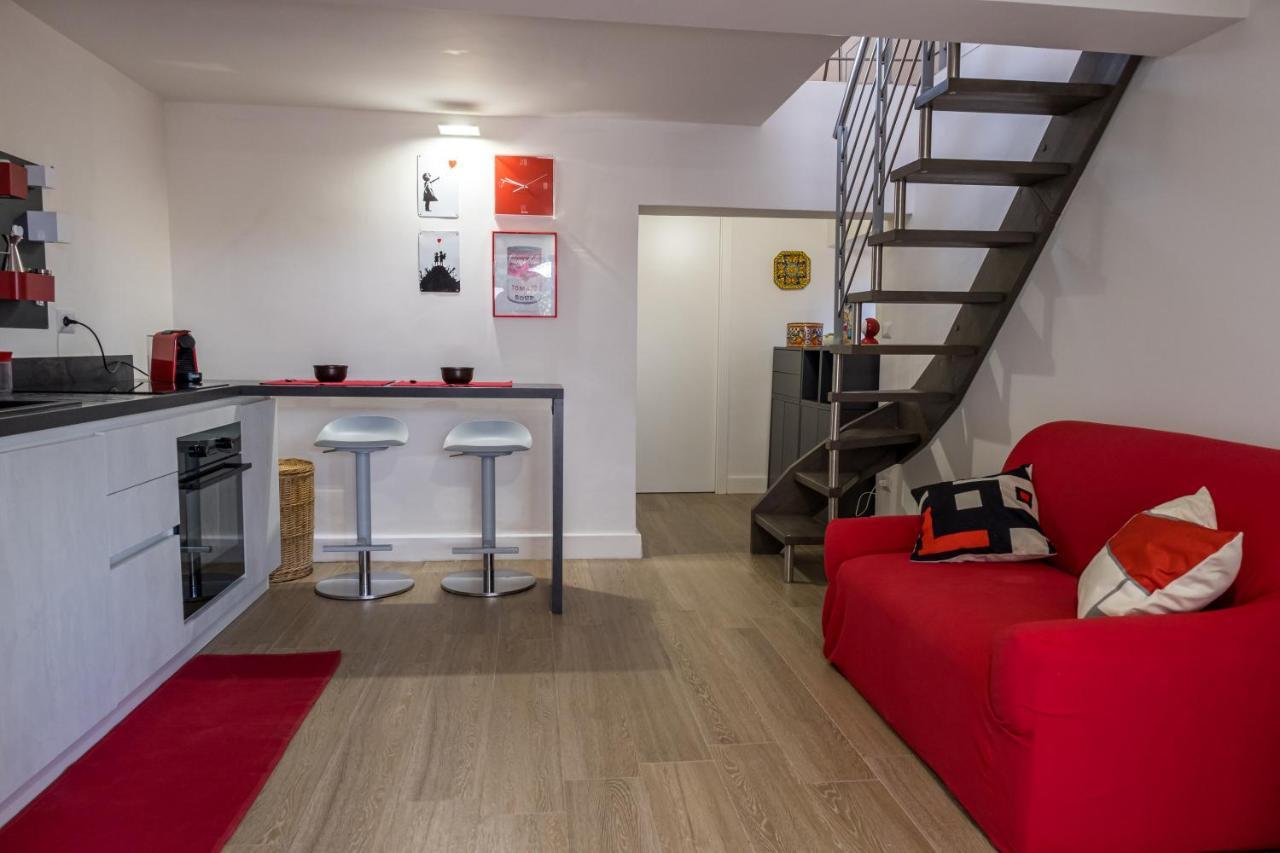פלרמו Teatro Apartments Mondello מראה חיצוני תמונה